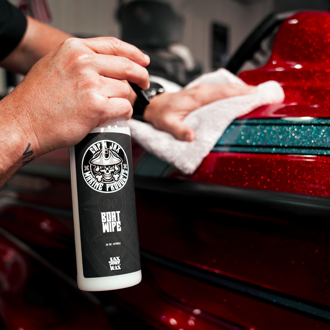 Carnauba-Based Formula for Cleaning and Protection